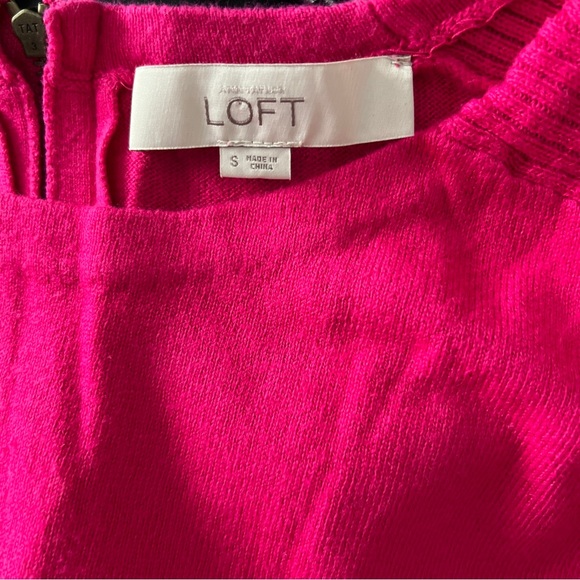 Ann Taylor LOFT Pink long sleeve back Short zipper sweater women's size Small - Picture 7 of 10